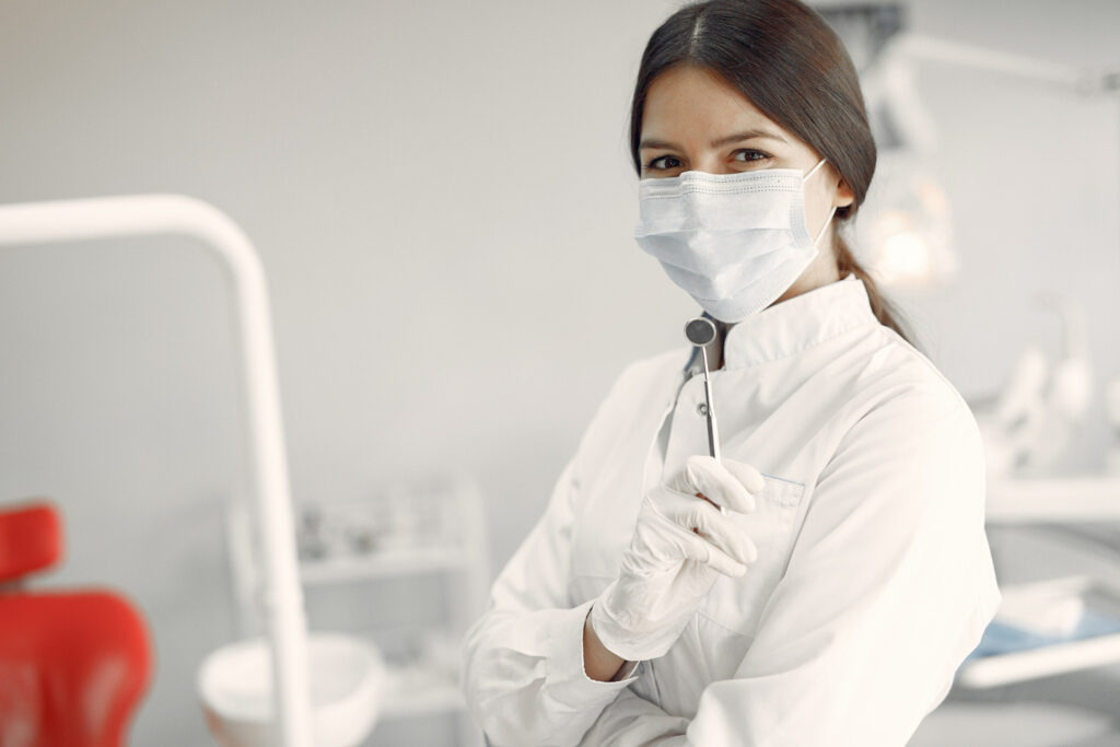 assistante dentiste